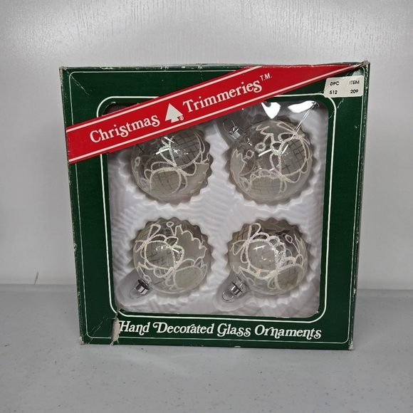 Vintage Lot of 4 Glass‎ Bradford Glitter Christmas Tree Ornaments Hand Decorated - Picture 3 of 11
